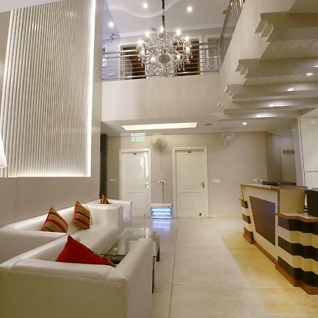 Hotel Diamond Plaza Chandīgarh Εξωτερικό φωτογραφία